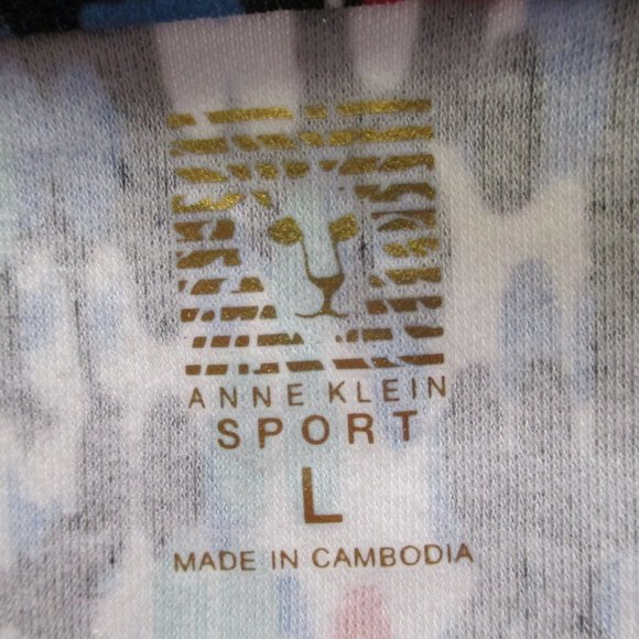 Anne Klein top NEW V neck, super soft stretchy colorful tee shirt size L - Picture 2 of 6